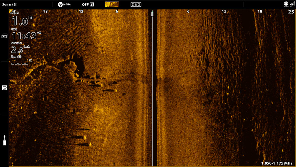 The Humminbird Apex showing which drains to concentrate on.