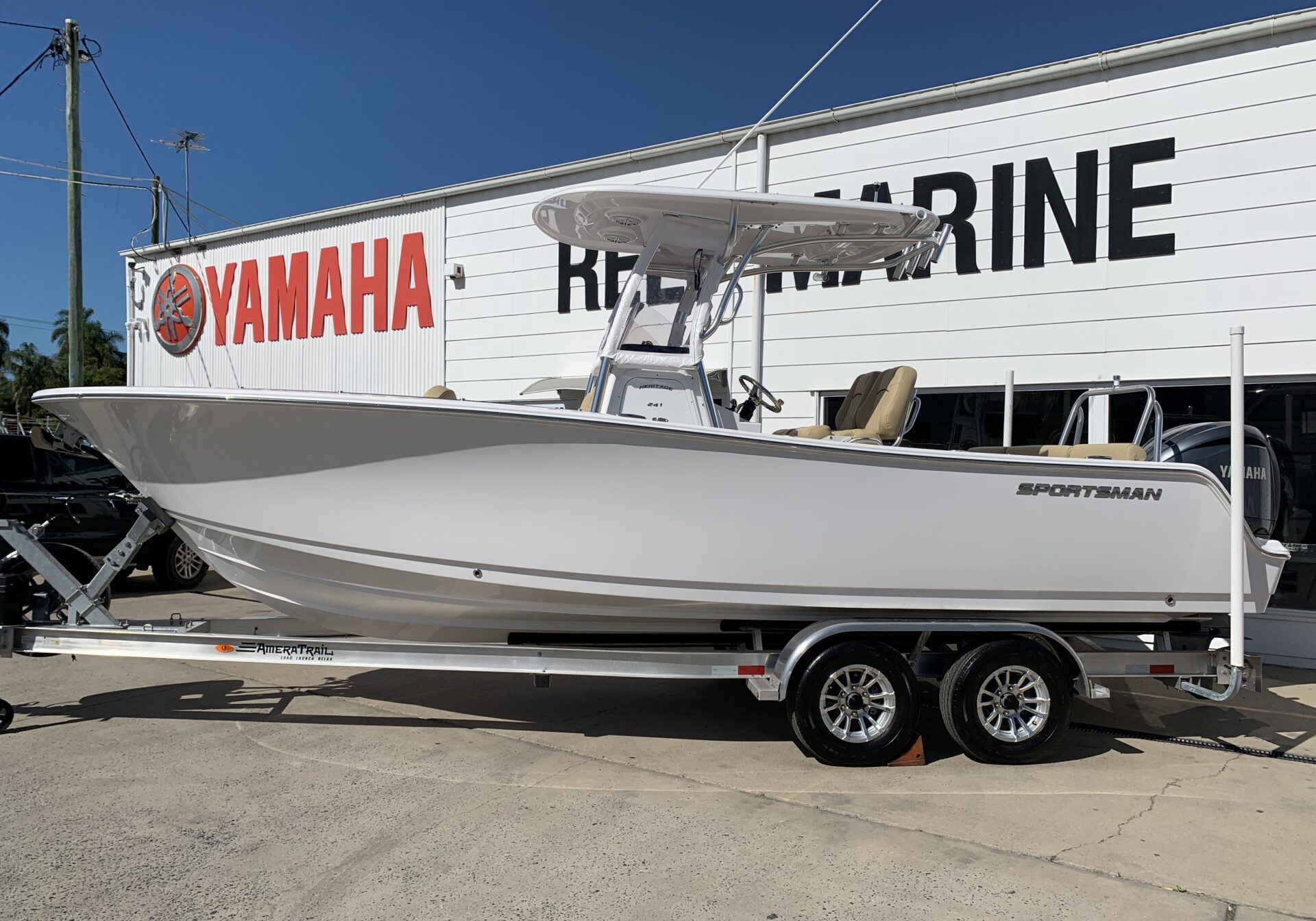 The Sportsman Heritage 241 is a very impressive boat, coupled with a well equipped dual axle trailer it makes the perfect package.